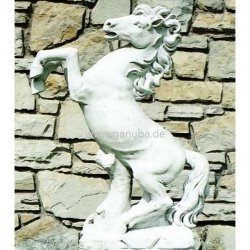 Weiße Dekofigur für den Garten Steinguss-Pferd - Cavallo Ceri